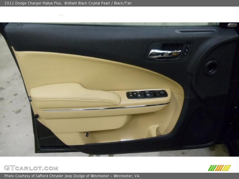 Brilliant Black Crystal Pearl / Black/Tan 2011 Dodge Charger Rallye Plus