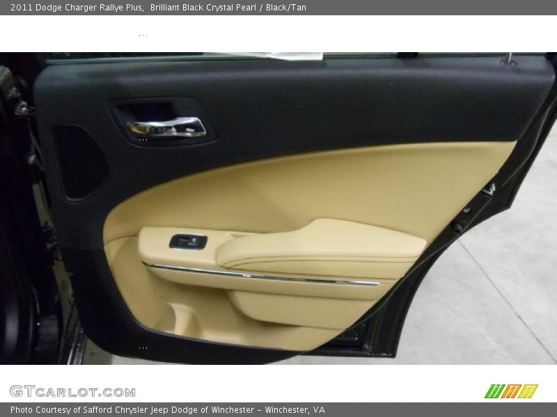 Brilliant Black Crystal Pearl / Black/Tan 2011 Dodge Charger Rallye Plus