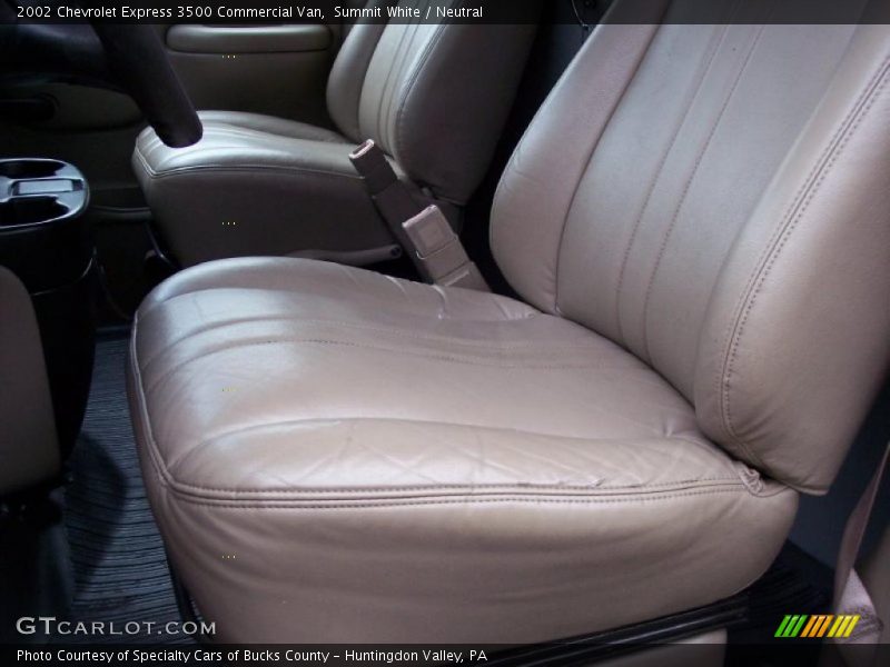 Summit White / Neutral 2002 Chevrolet Express 3500 Commercial Van