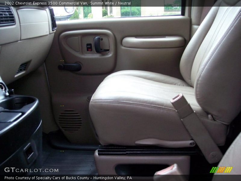Summit White / Neutral 2002 Chevrolet Express 3500 Commercial Van