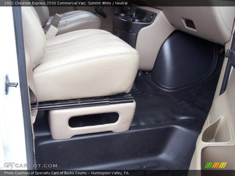 Summit White / Neutral 2002 Chevrolet Express 3500 Commercial Van