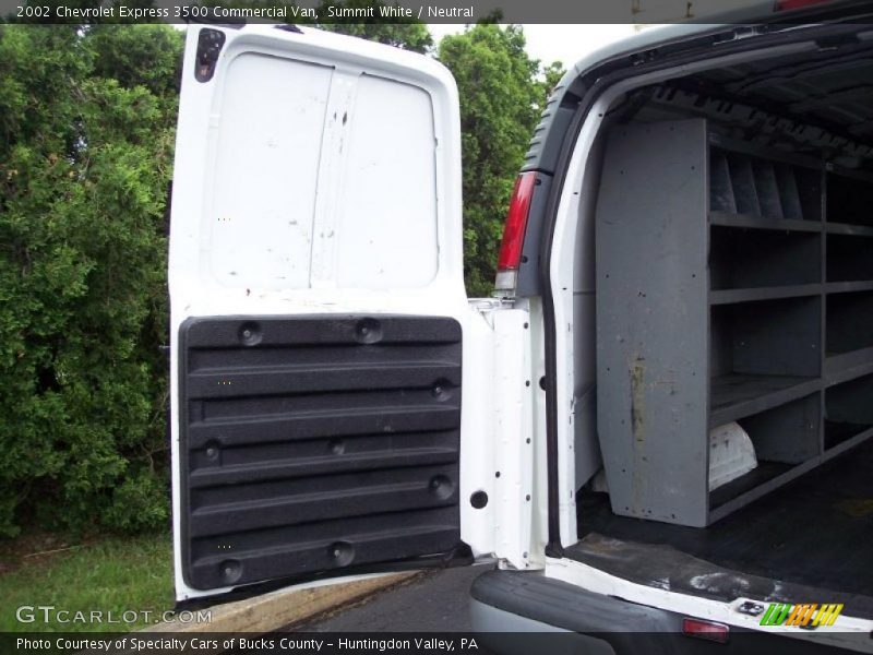 Summit White / Neutral 2002 Chevrolet Express 3500 Commercial Van