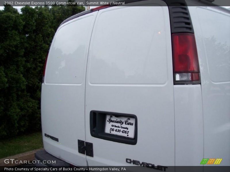 Summit White / Neutral 2002 Chevrolet Express 3500 Commercial Van