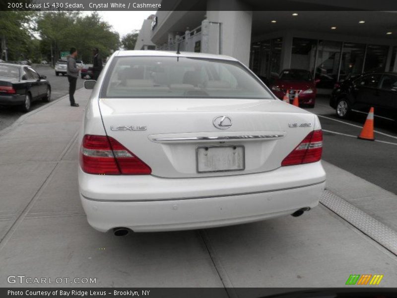 Crystal White / Cashmere 2005 Lexus LS 430 Sedan