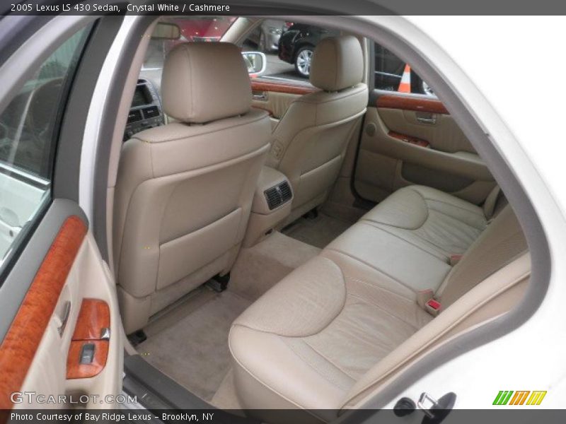 Crystal White / Cashmere 2005 Lexus LS 430 Sedan