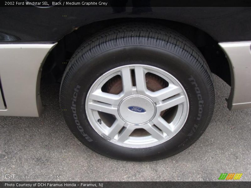  2002 Windstar SEL Wheel