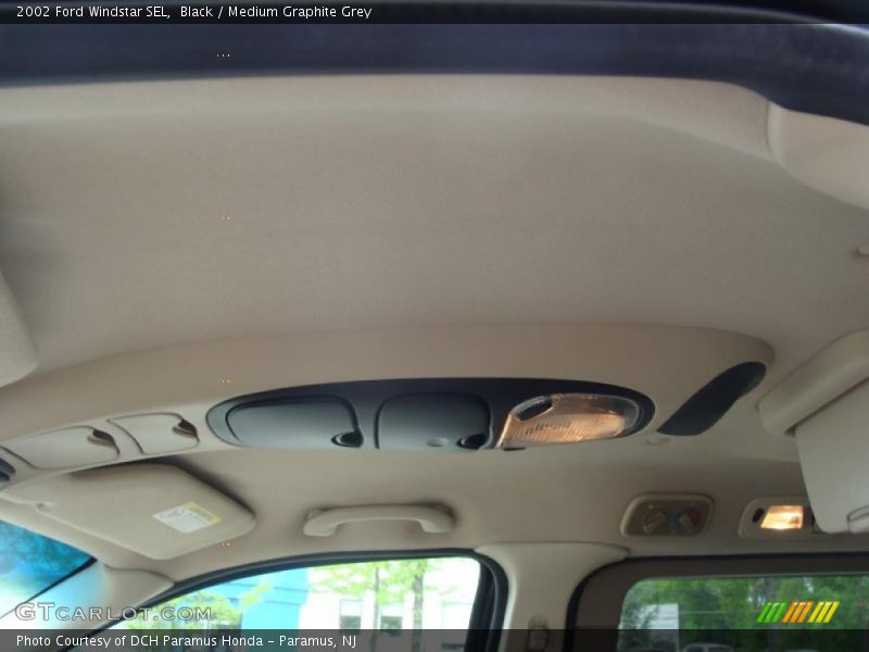 Black / Medium Graphite Grey 2002 Ford Windstar SEL