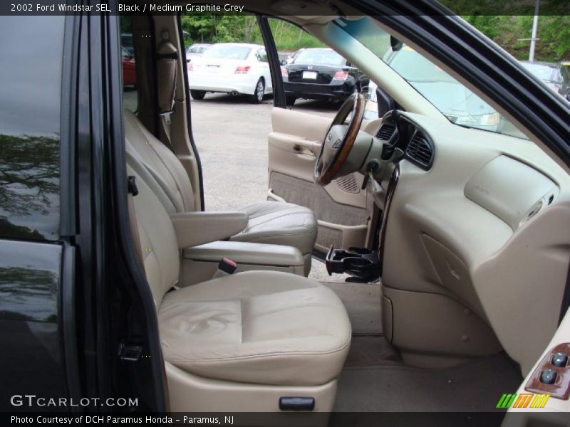 Black / Medium Graphite Grey 2002 Ford Windstar SEL