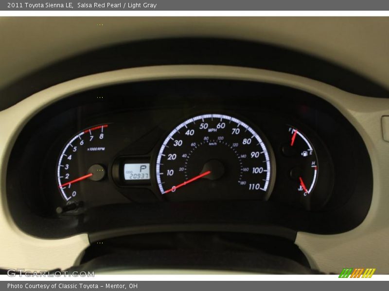 Salsa Red Pearl / Light Gray 2011 Toyota Sienna LE