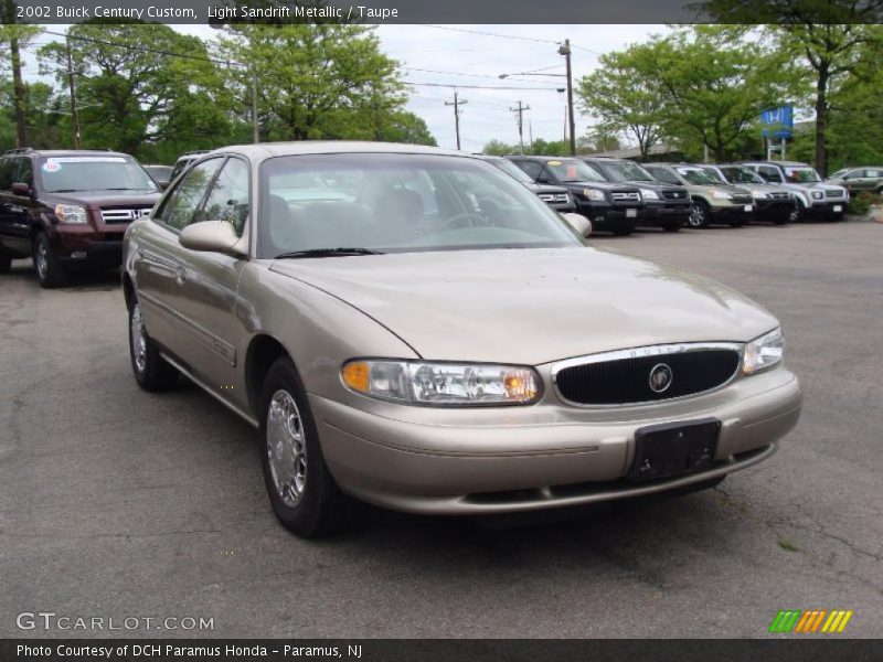 Light Sandrift Metallic / Taupe 2002 Buick Century Custom