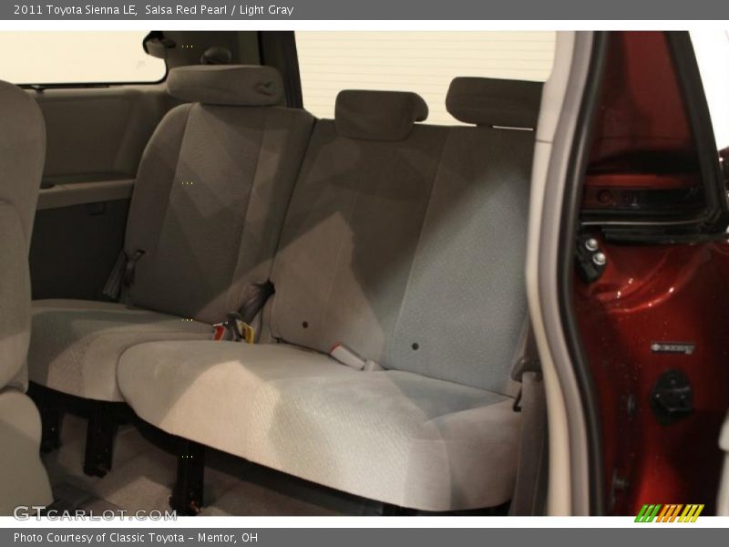 Salsa Red Pearl / Light Gray 2011 Toyota Sienna LE