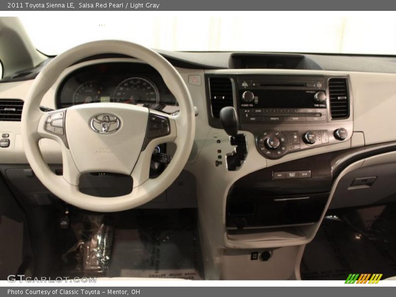 Salsa Red Pearl / Light Gray 2011 Toyota Sienna LE