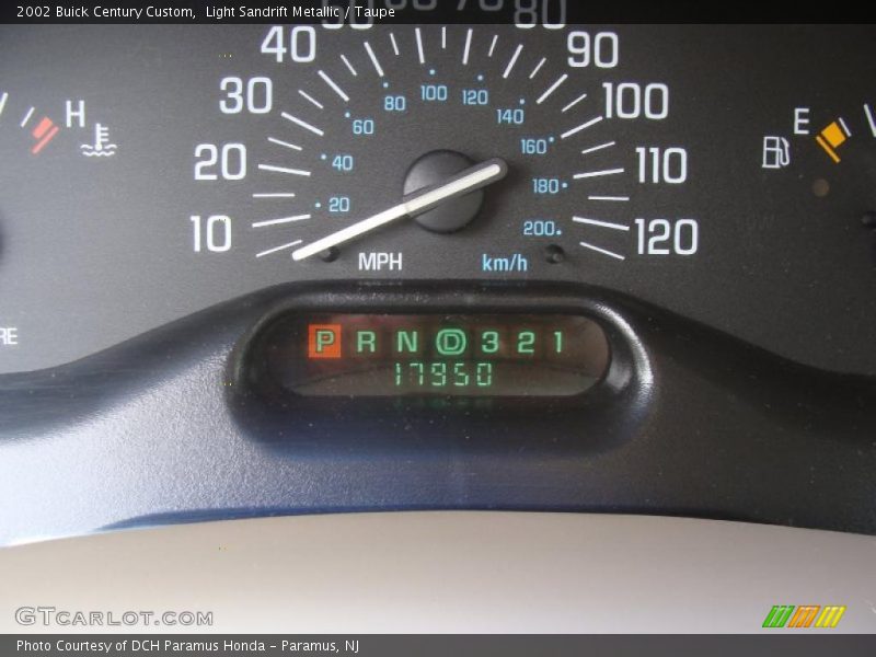 Light Sandrift Metallic / Taupe 2002 Buick Century Custom