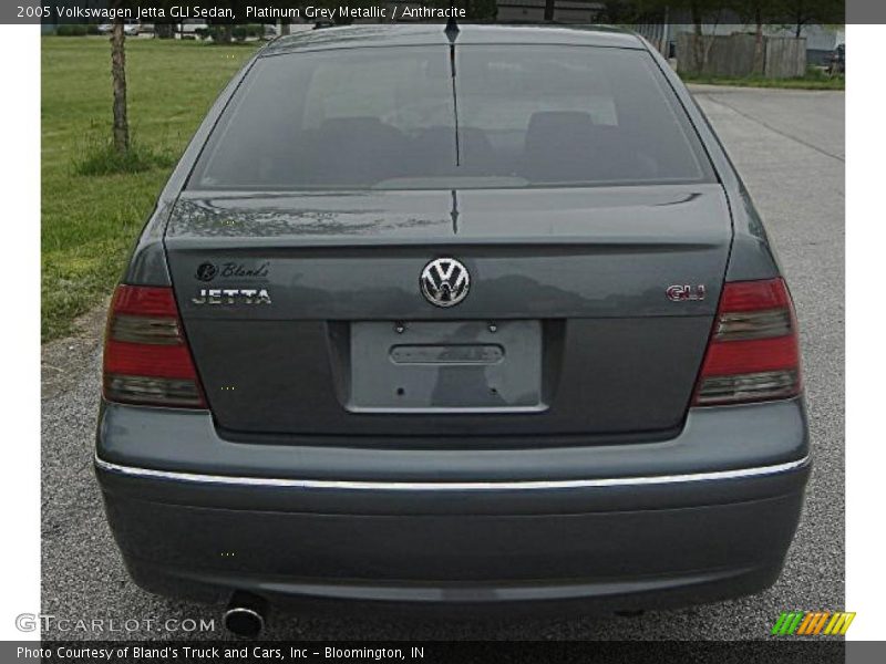 Platinum Grey Metallic / Anthracite 2005 Volkswagen Jetta GLI Sedan