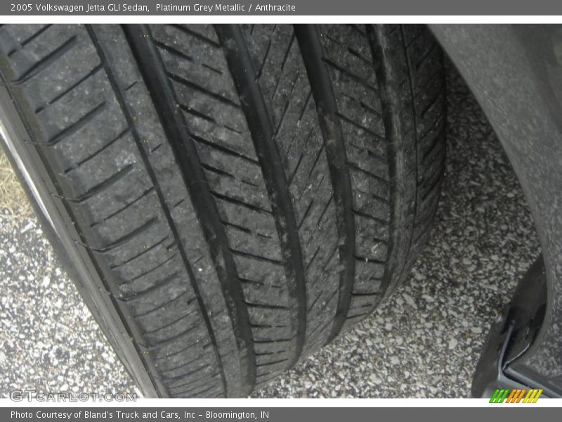 Platinum Grey Metallic / Anthracite 2005 Volkswagen Jetta GLI Sedan