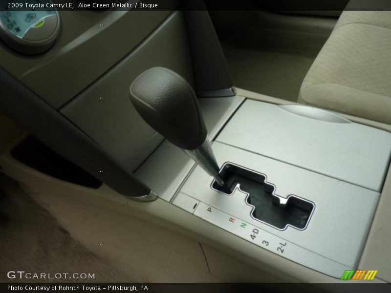 Aloe Green Metallic / Bisque 2009 Toyota Camry LE