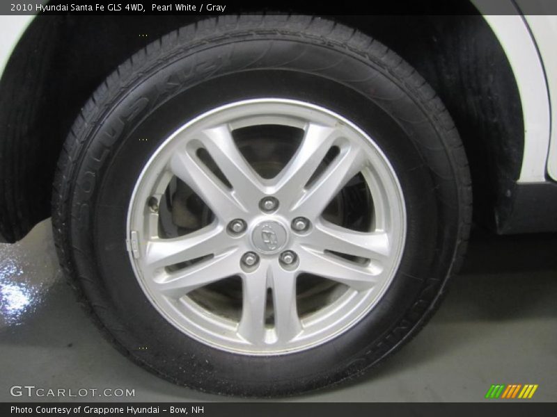 Pearl White / Gray 2010 Hyundai Santa Fe GLS 4WD