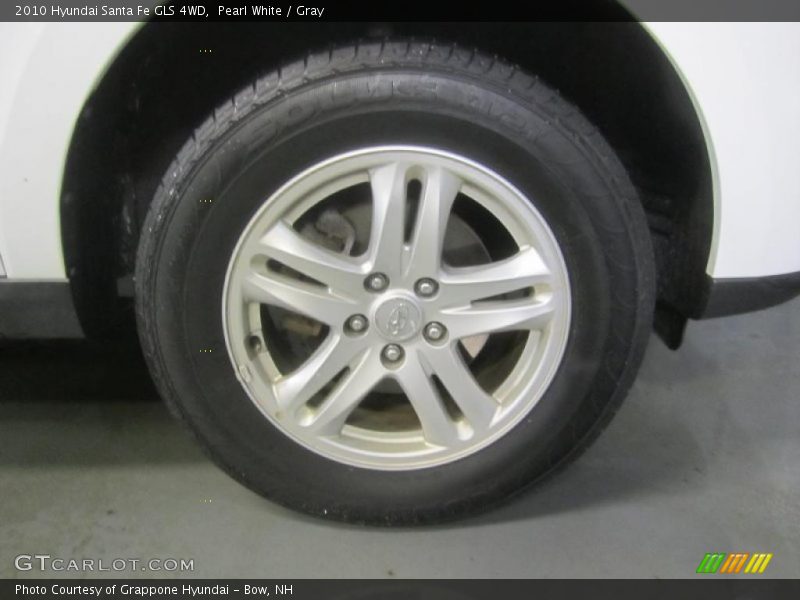 Pearl White / Gray 2010 Hyundai Santa Fe GLS 4WD