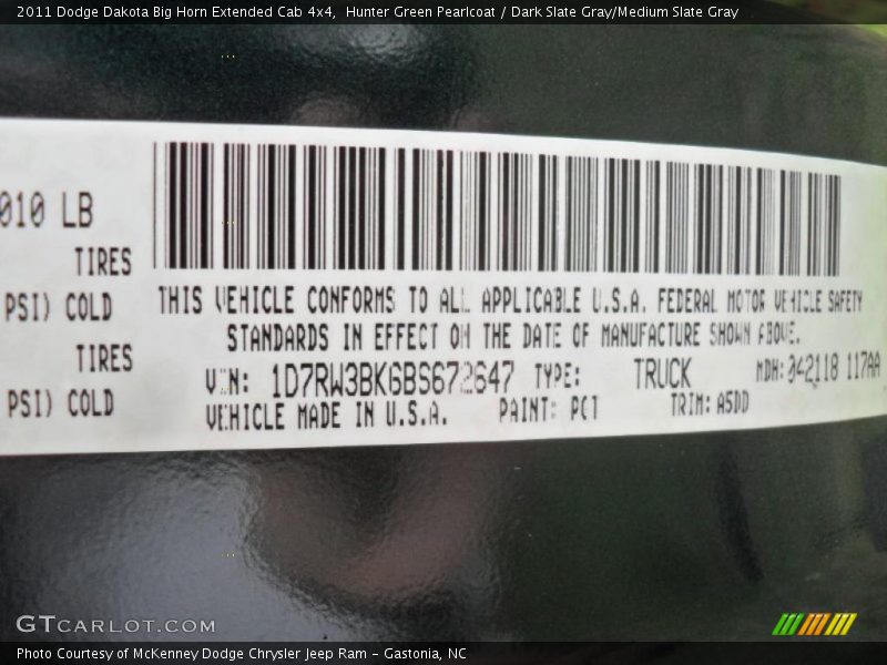 2011 Dakota Big Horn Extended Cab 4x4 Hunter Green Pearlcoat Color Code PGT
