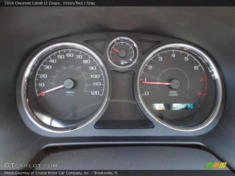 Victory Red / Gray 2009 Chevrolet Cobalt LS Coupe