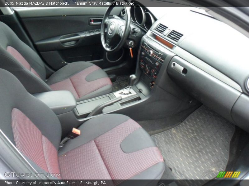 Titanium Gray Metallic / Black/Red 2005 Mazda MAZDA3 s Hatchback