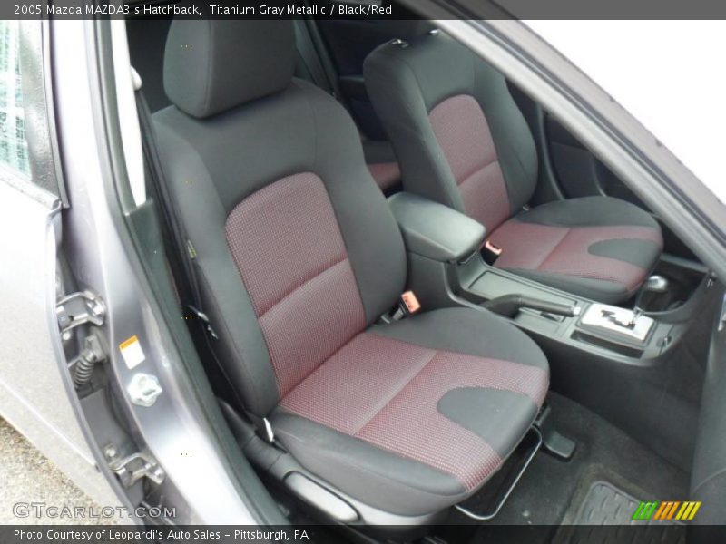 Titanium Gray Metallic / Black/Red 2005 Mazda MAZDA3 s Hatchback