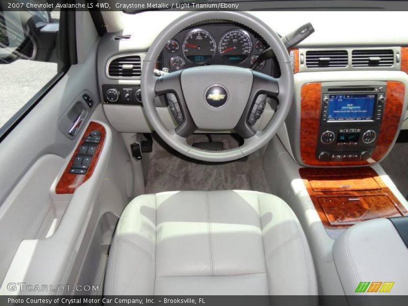 Graystone Metallic / Light Titanium/Ebony 2007 Chevrolet Avalanche LS 4WD