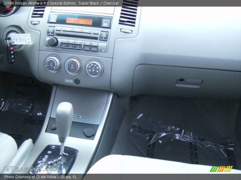 Super Black / Charcoal 2006 Nissan Altima 2.5 S Special Edition