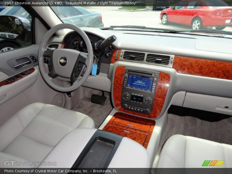 Graystone Metallic / Light Titanium/Ebony 2007 Chevrolet Avalanche LS 4WD