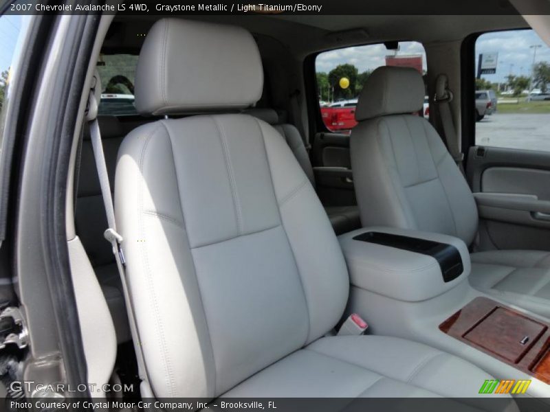 Graystone Metallic / Light Titanium/Ebony 2007 Chevrolet Avalanche LS 4WD