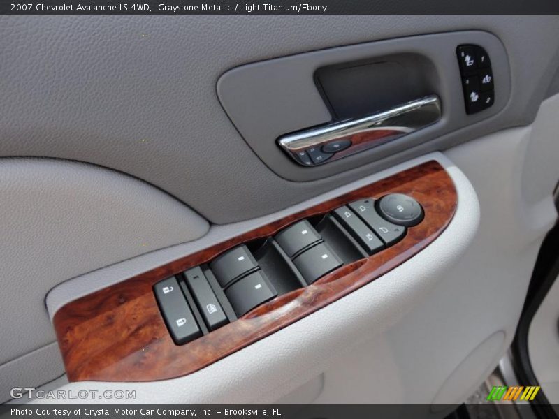 Graystone Metallic / Light Titanium/Ebony 2007 Chevrolet Avalanche LS 4WD