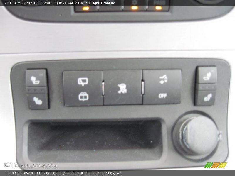 Quicksilver Metallic / Light Titanium 2011 GMC Acadia SLT AWD