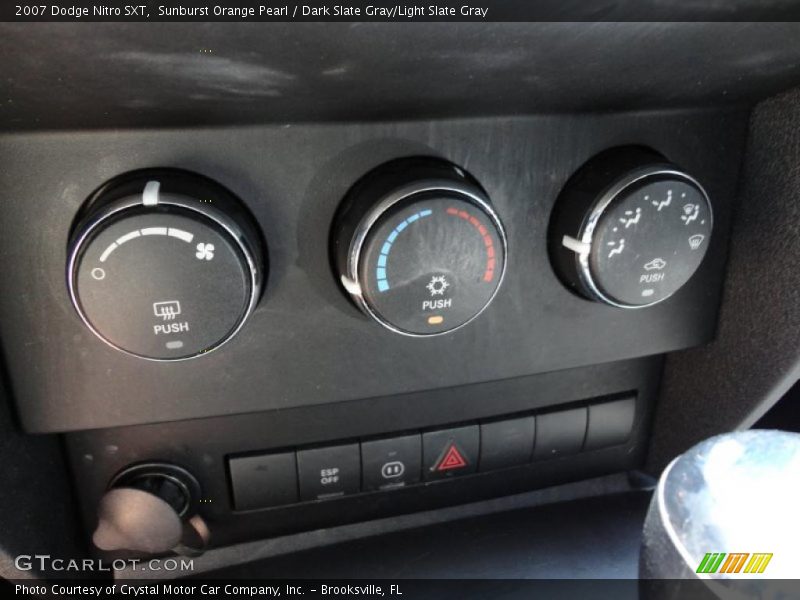 Sunburst Orange Pearl / Dark Slate Gray/Light Slate Gray 2007 Dodge Nitro SXT