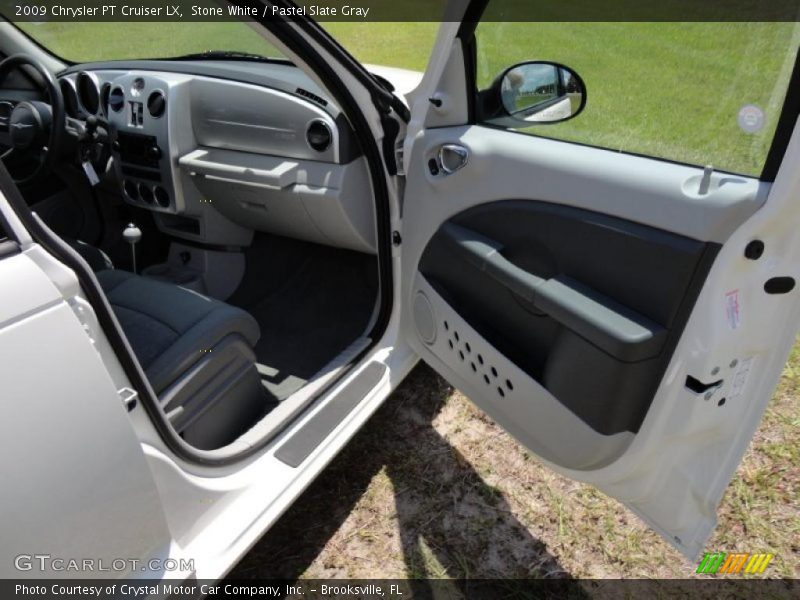 Stone White / Pastel Slate Gray 2009 Chrysler PT Cruiser LX