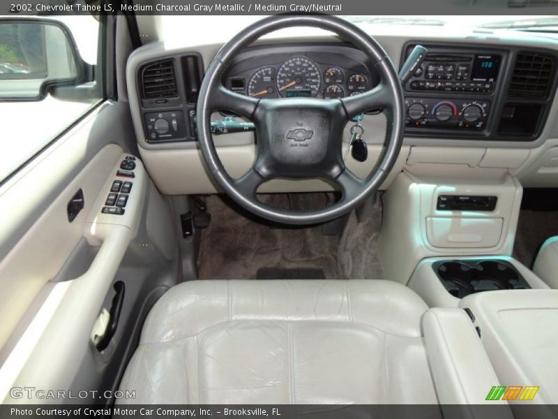 Dashboard of 2002 Tahoe LS