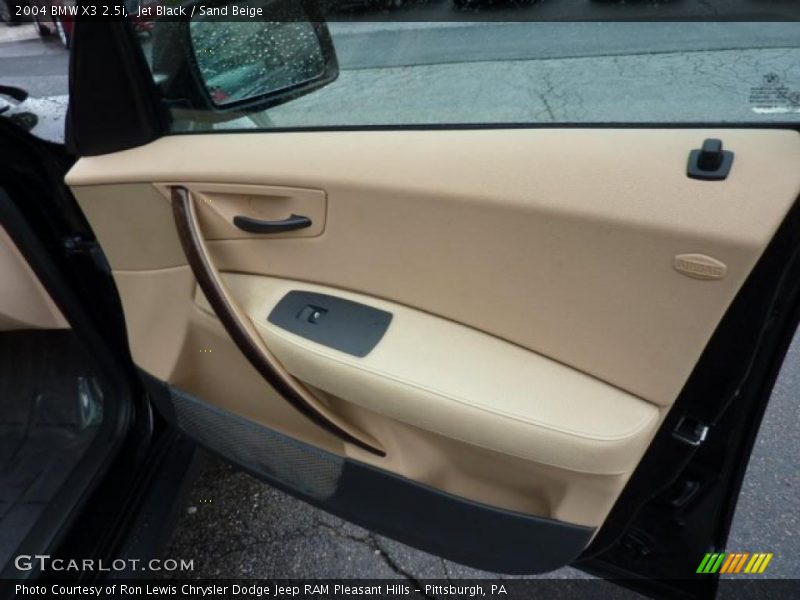 Jet Black / Sand Beige 2004 BMW X3 2.5i