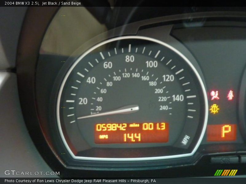 Jet Black / Sand Beige 2004 BMW X3 2.5i