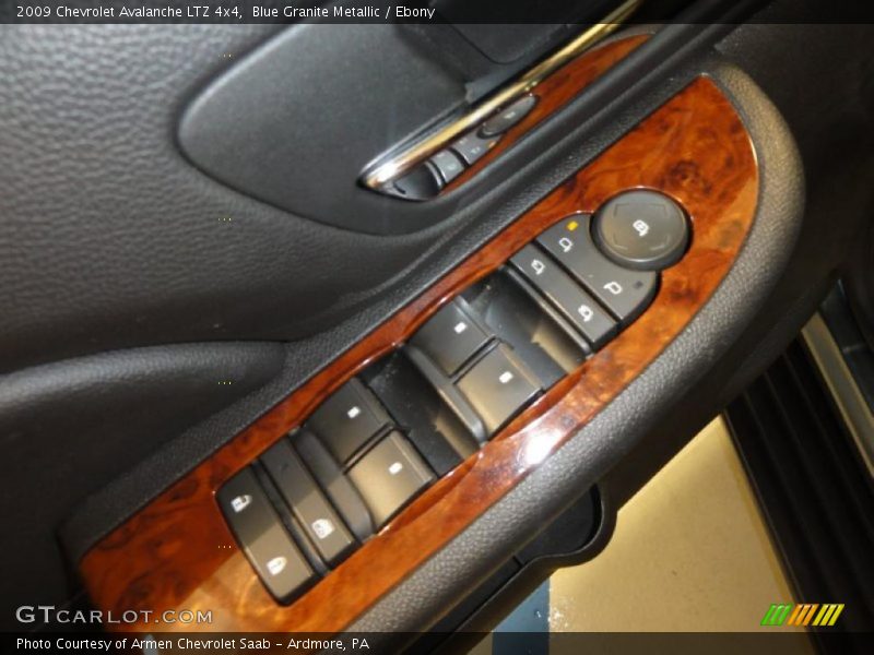 Blue Granite Metallic / Ebony 2009 Chevrolet Avalanche LTZ 4x4