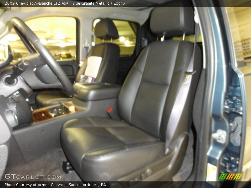 Blue Granite Metallic / Ebony 2009 Chevrolet Avalanche LTZ 4x4