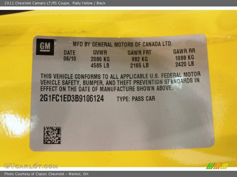 Rally Yellow / Black 2011 Chevrolet Camaro LT/RS Coupe