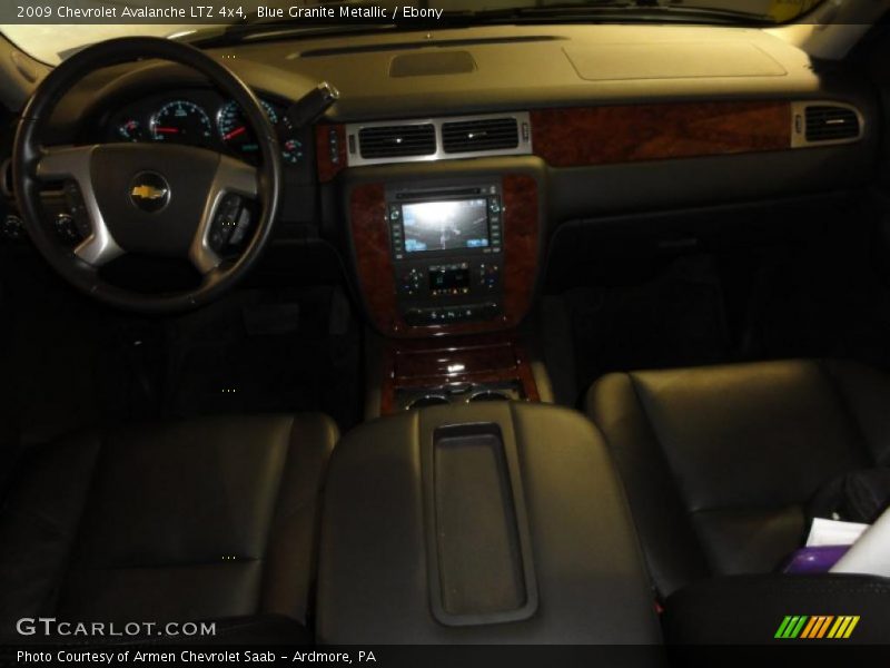 Blue Granite Metallic / Ebony 2009 Chevrolet Avalanche LTZ 4x4