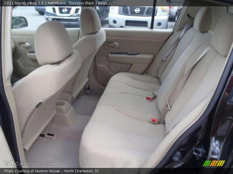 Espresso Black / Beige 2011 Nissan Versa 1.8 S Hatchback