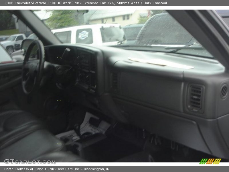 Summit White / Dark Charcoal 2006 Chevrolet Silverado 2500HD Work Truck Extended Cab 4x4