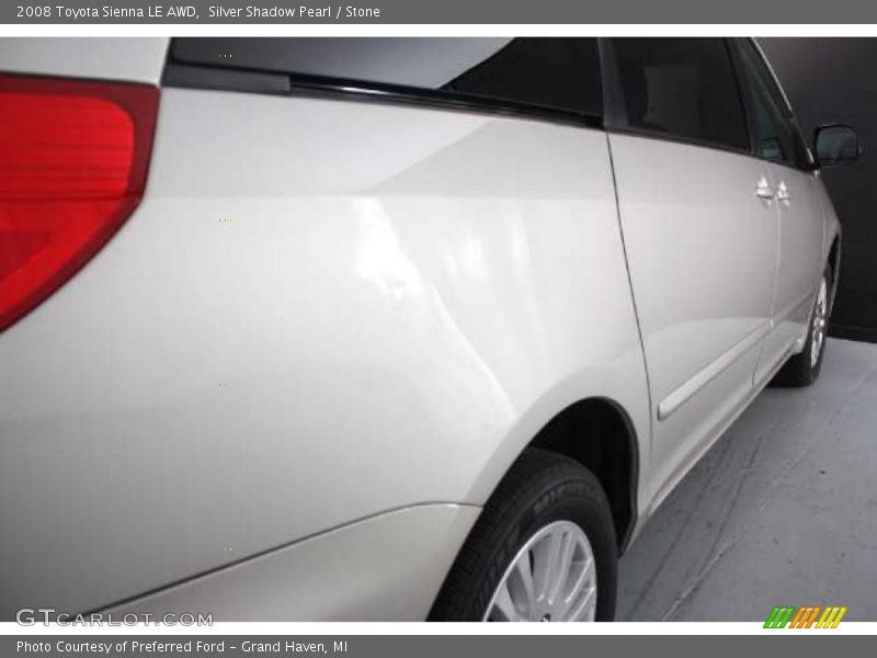Silver Shadow Pearl / Stone 2008 Toyota Sienna LE AWD