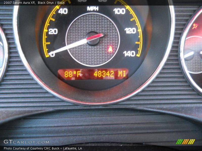 Black Onyx / Black 2007 Saturn Aura XR