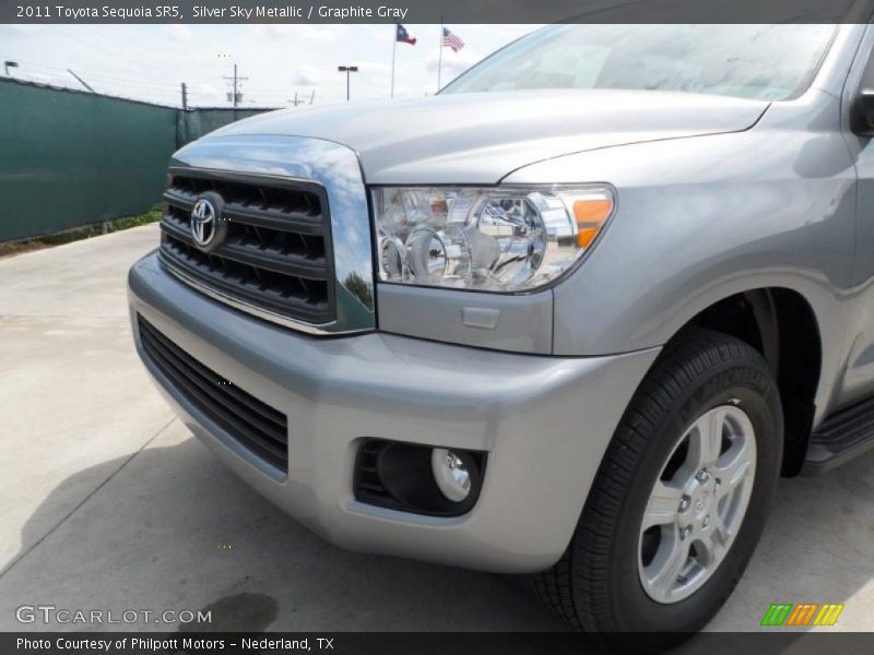 Silver Sky Metallic / Graphite Gray 2011 Toyota Sequoia SR5