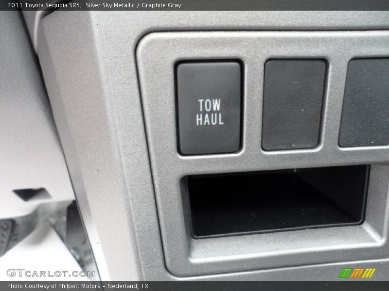 Silver Sky Metallic / Graphite Gray 2011 Toyota Sequoia SR5