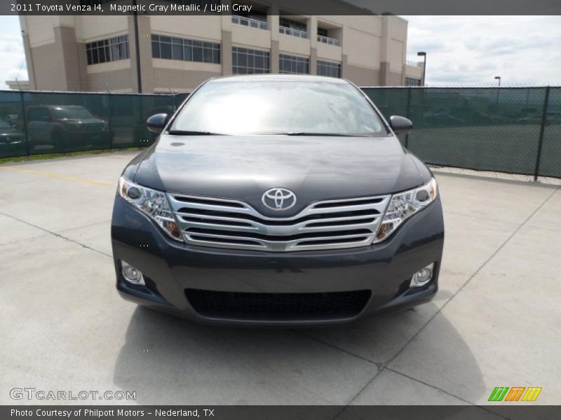 Magnetic Gray Metallic / Light Gray 2011 Toyota Venza I4