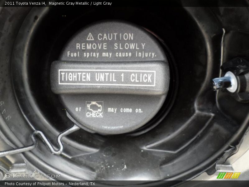 Magnetic Gray Metallic / Light Gray 2011 Toyota Venza I4