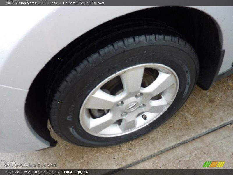 Brilliant Silver / Charcoal 2008 Nissan Versa 1.8 SL Sedan